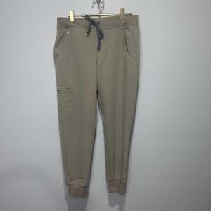 FIGS Technical Collection Zamora Jogger Scrub Pants in Latte, Sz SP